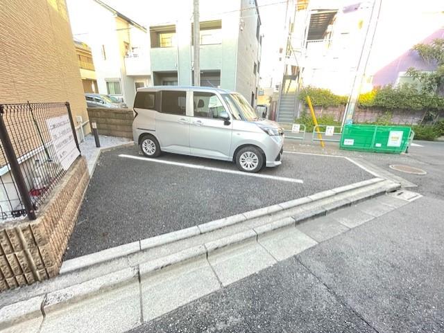 ヴィラ　グラツィア(47199)の外観・駐車場イメージ1枚目