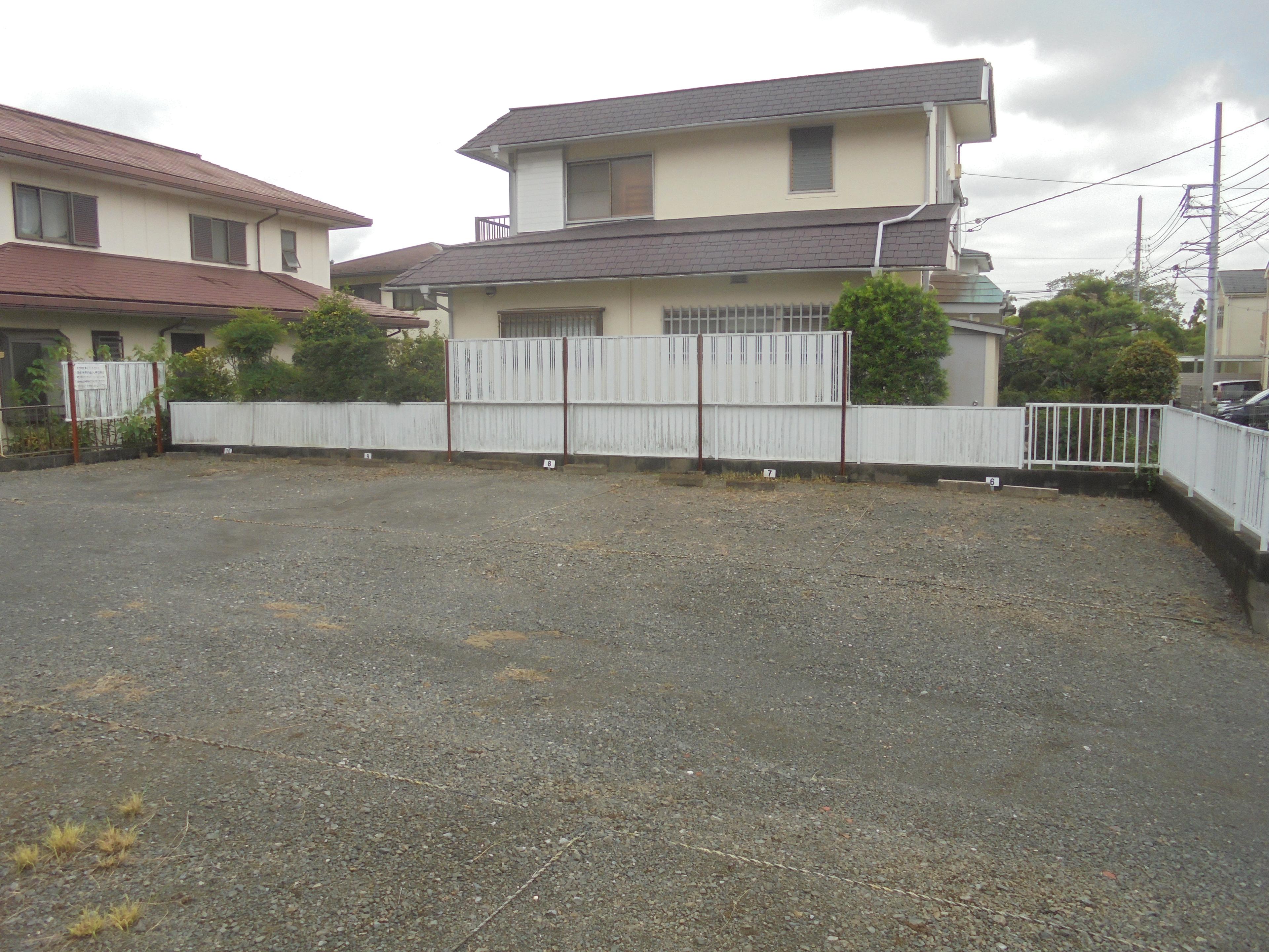 東上郷青葉ヶ丘駐車場の外観・駐車場イメージ2枚目
