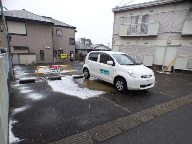 ベルメゾンB棟駐車場の外観・駐車場イメージ1枚目