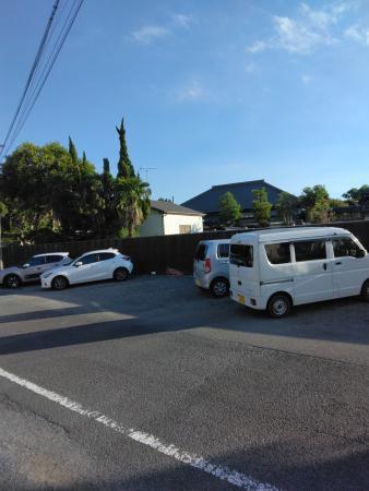秋本本塩駐車場の外観・駐車場イメージ2枚目