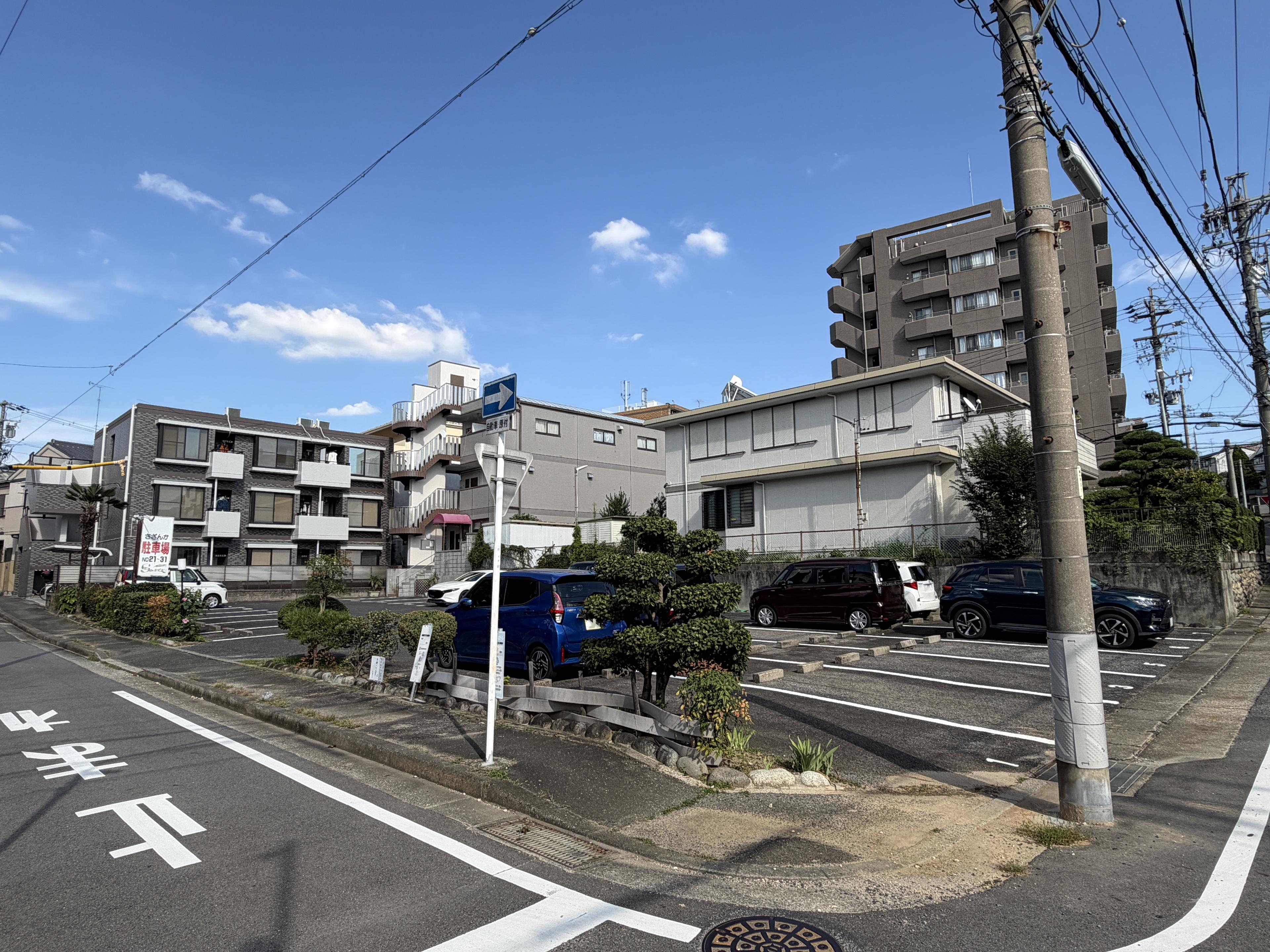 栄和駐車場の外観・駐車場イメージ3枚目