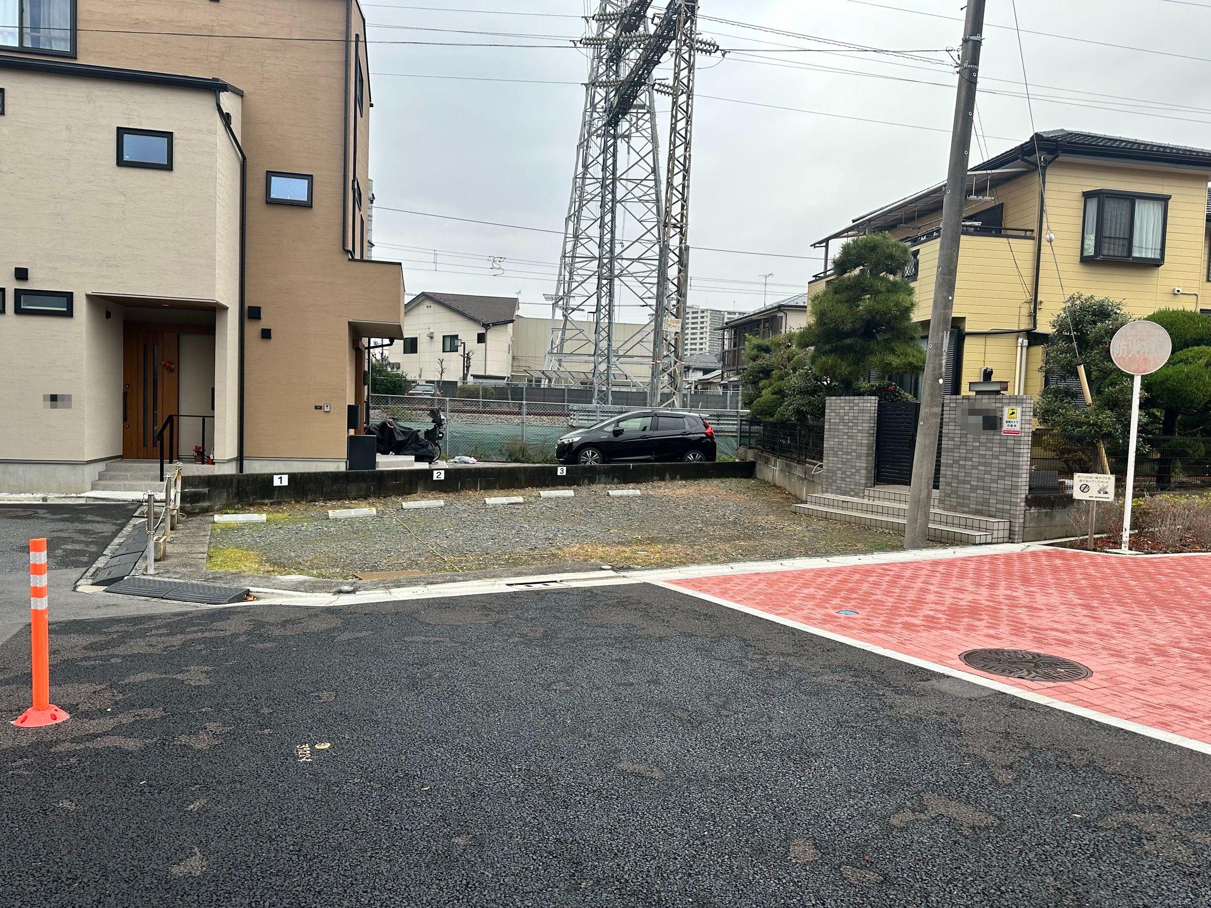 高砂7-1駐車場の外観・駐車場イメージ1枚目