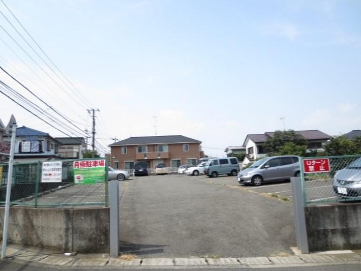渡辺駐車場の外観・駐車場イメージ2枚目