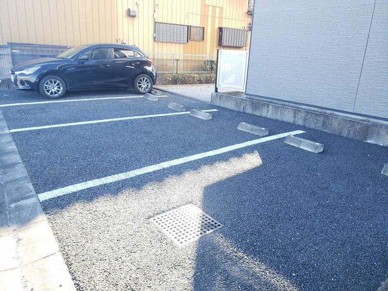 アルシオン(32246)の外観・駐車場イメージ1枚目
