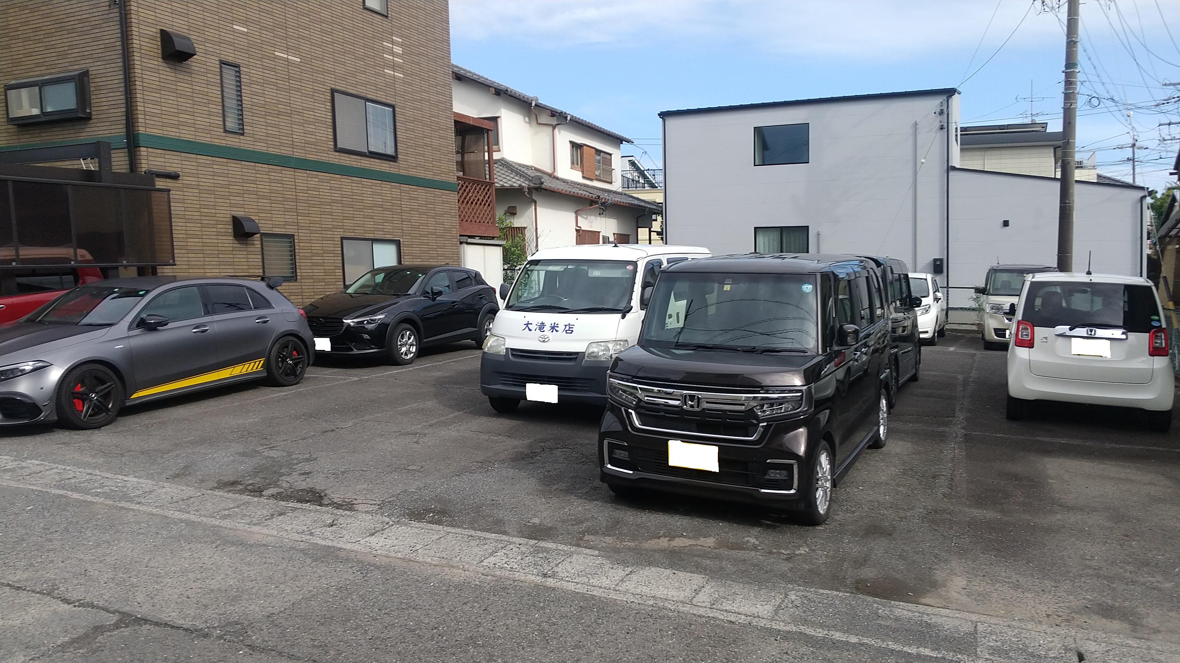 村松1(井上)駐車場の外観・駐車場イメージ1枚目