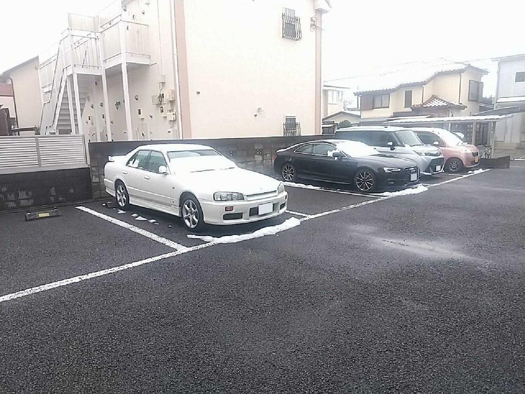 ＦｉｔⅢ(41099)の外観・駐車場イメージ2枚目