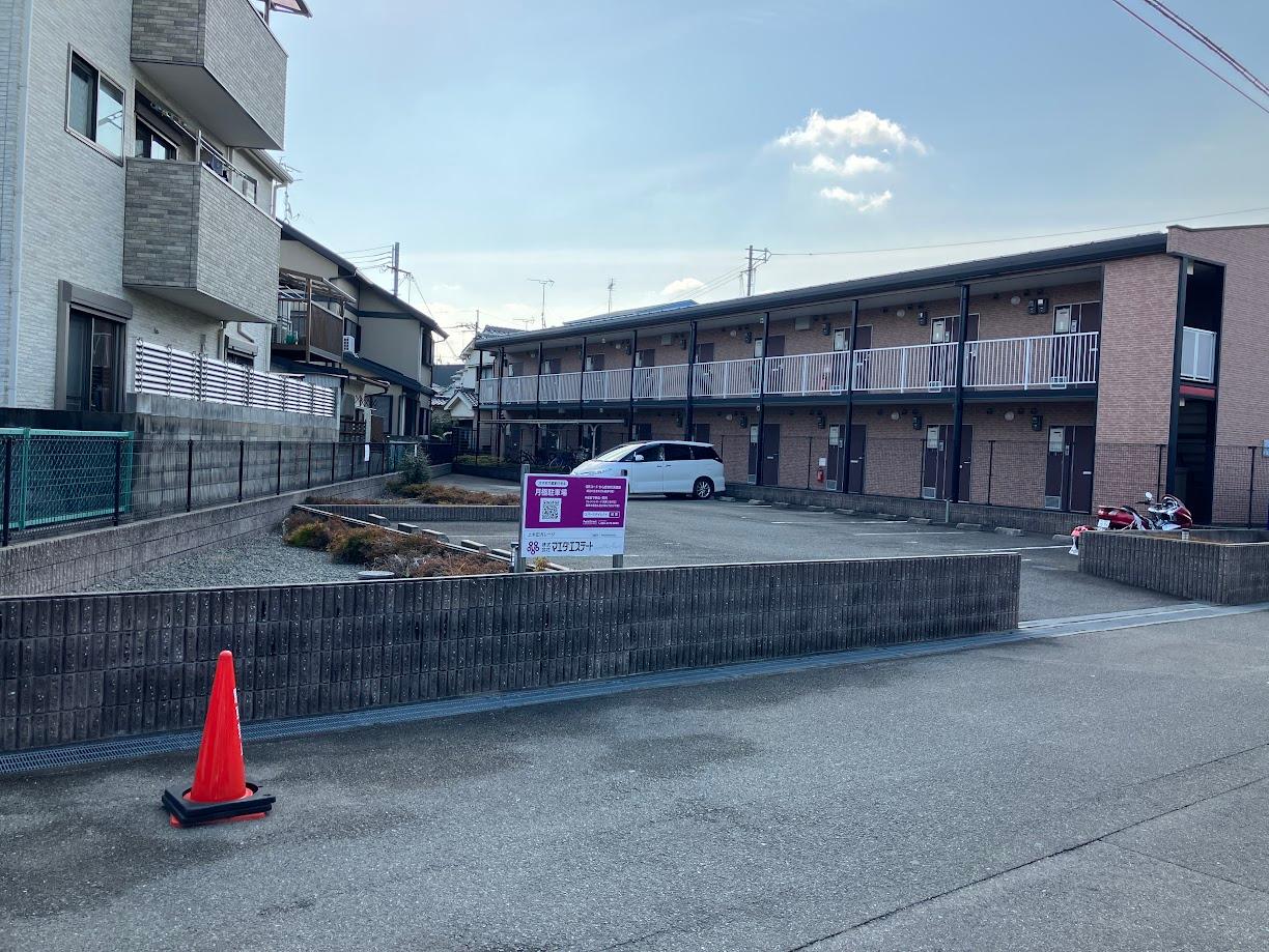 上木田ガレージの外観・駐車場イメージ1枚目