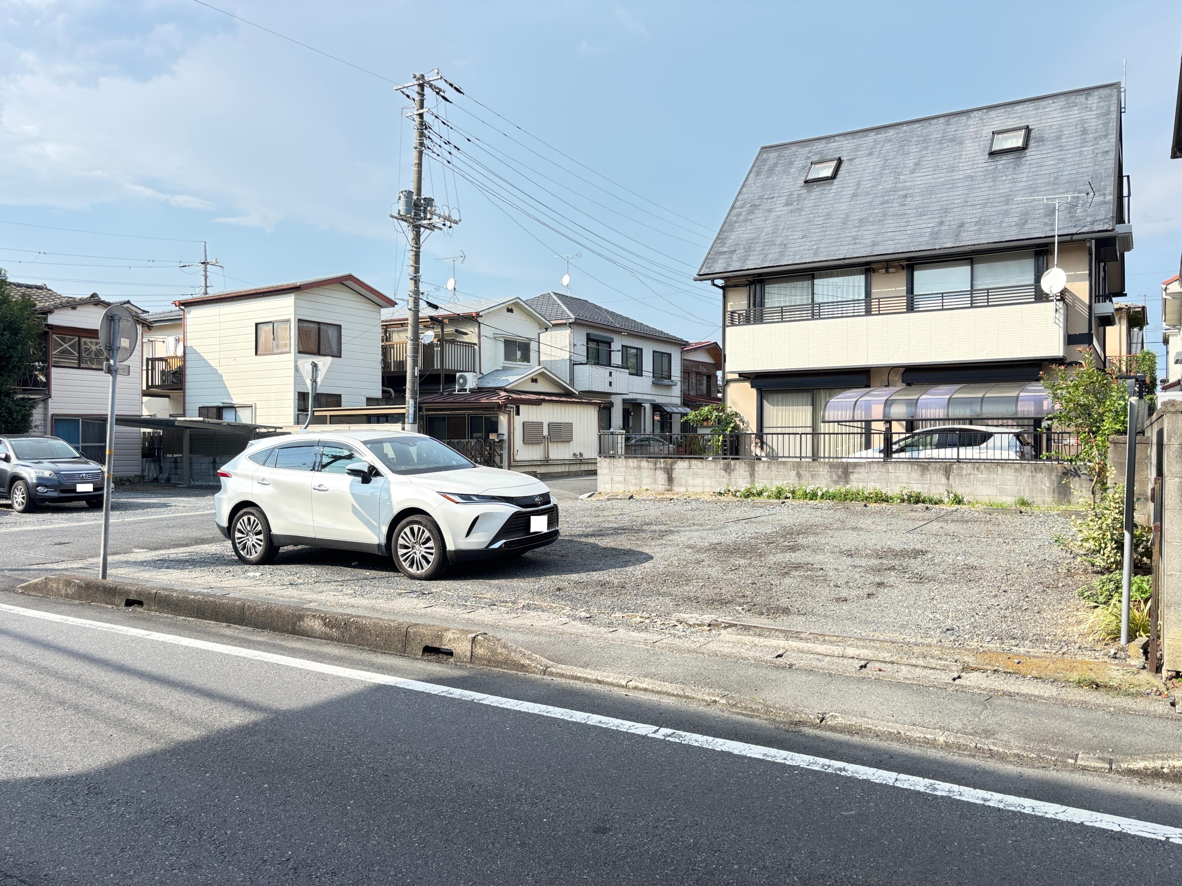 川村パーキングの外観・駐車場イメージ2枚目
