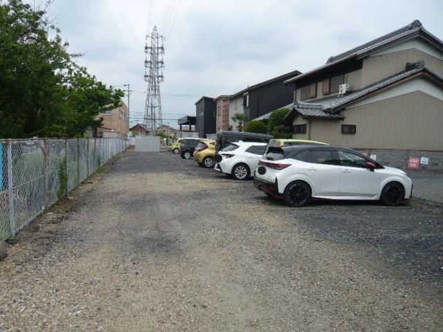 笠松第二駐車場の外観・駐車場イメージ2枚目
