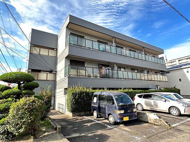 サンライズマンションモータープールの外観・駐車場イメージ3枚目