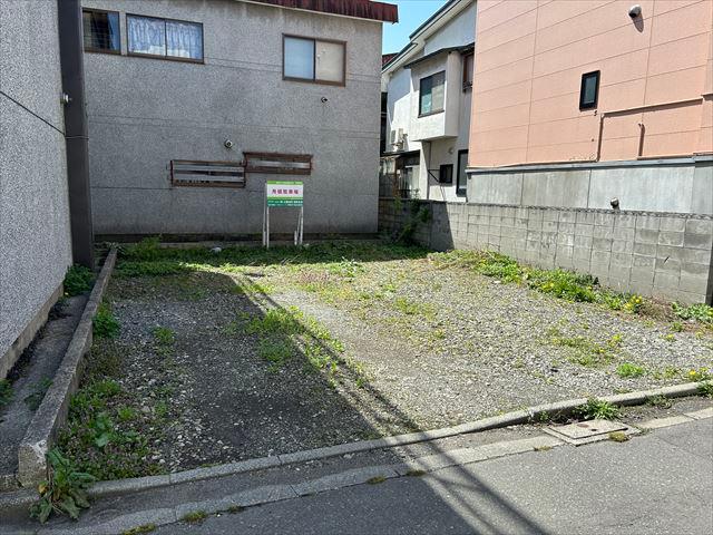 長島２丁目津幡駐車場の外観・駐車場イメージ1枚目