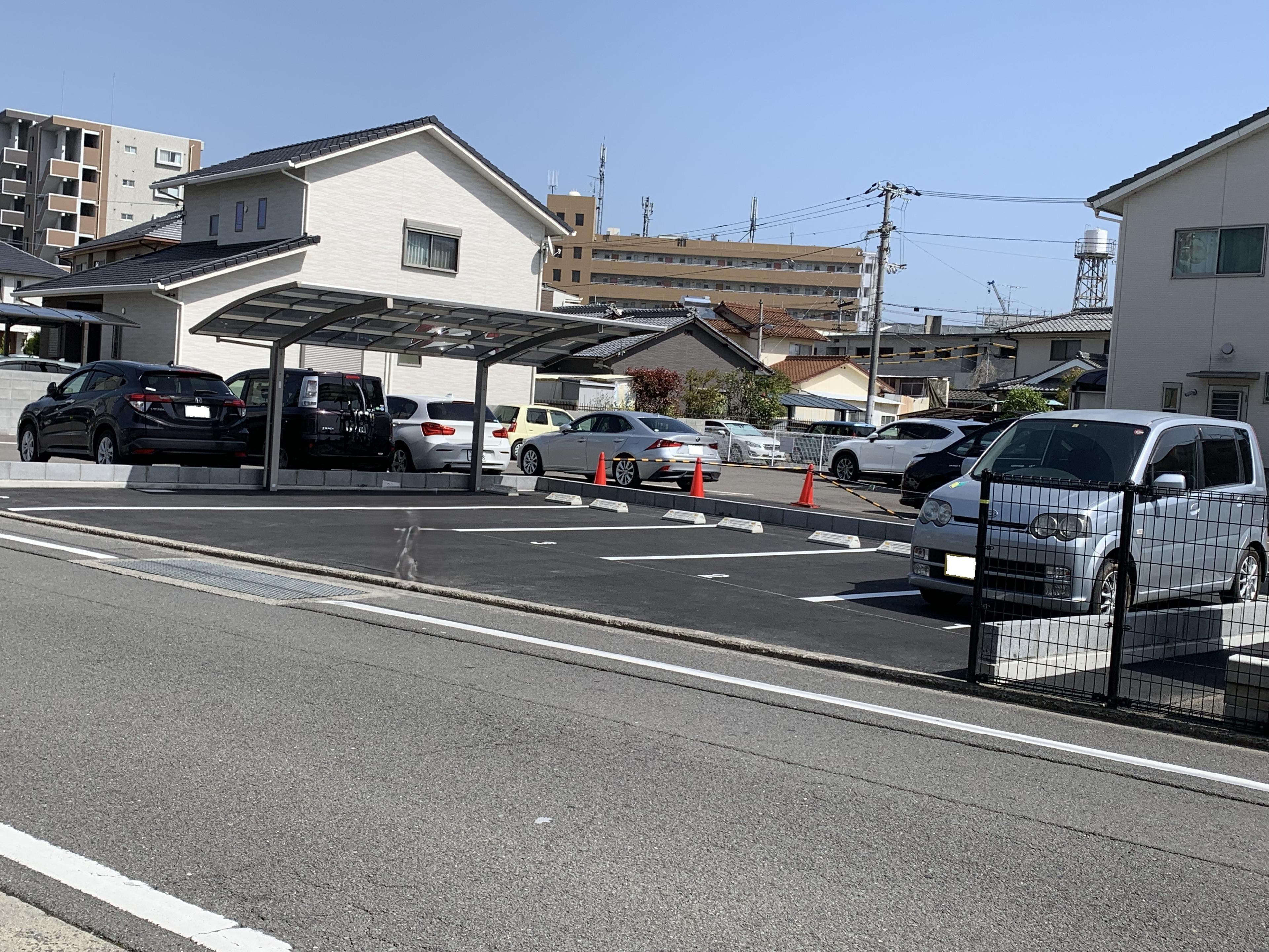 奥田駐車場の外観・駐車場イメージ1枚目