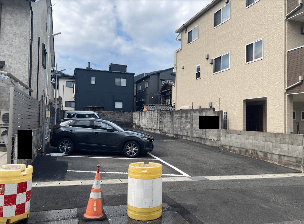 入江ガレージの外観・駐車場イメージ2枚目