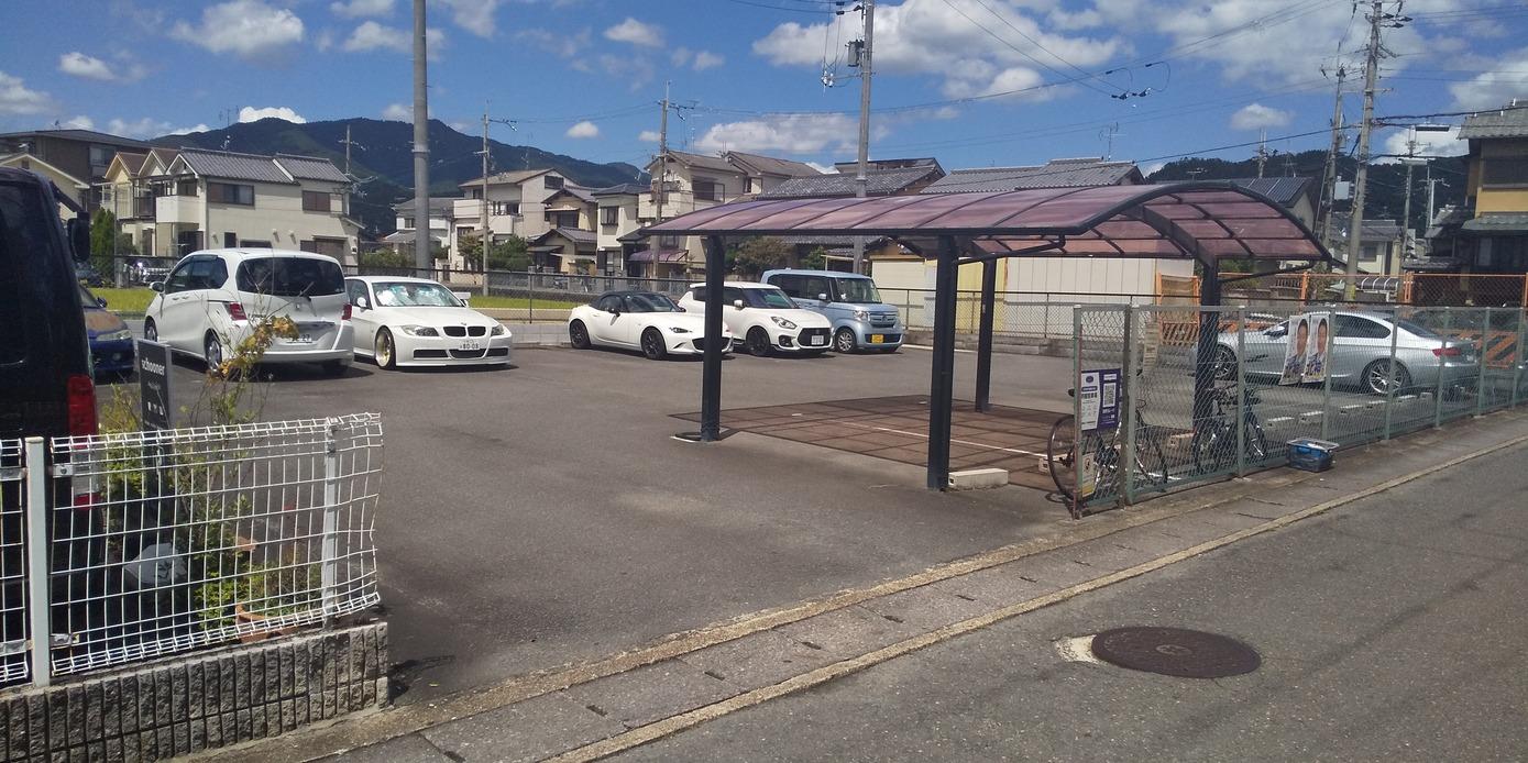 池芳ガレージの外観・駐車場イメージ1枚目