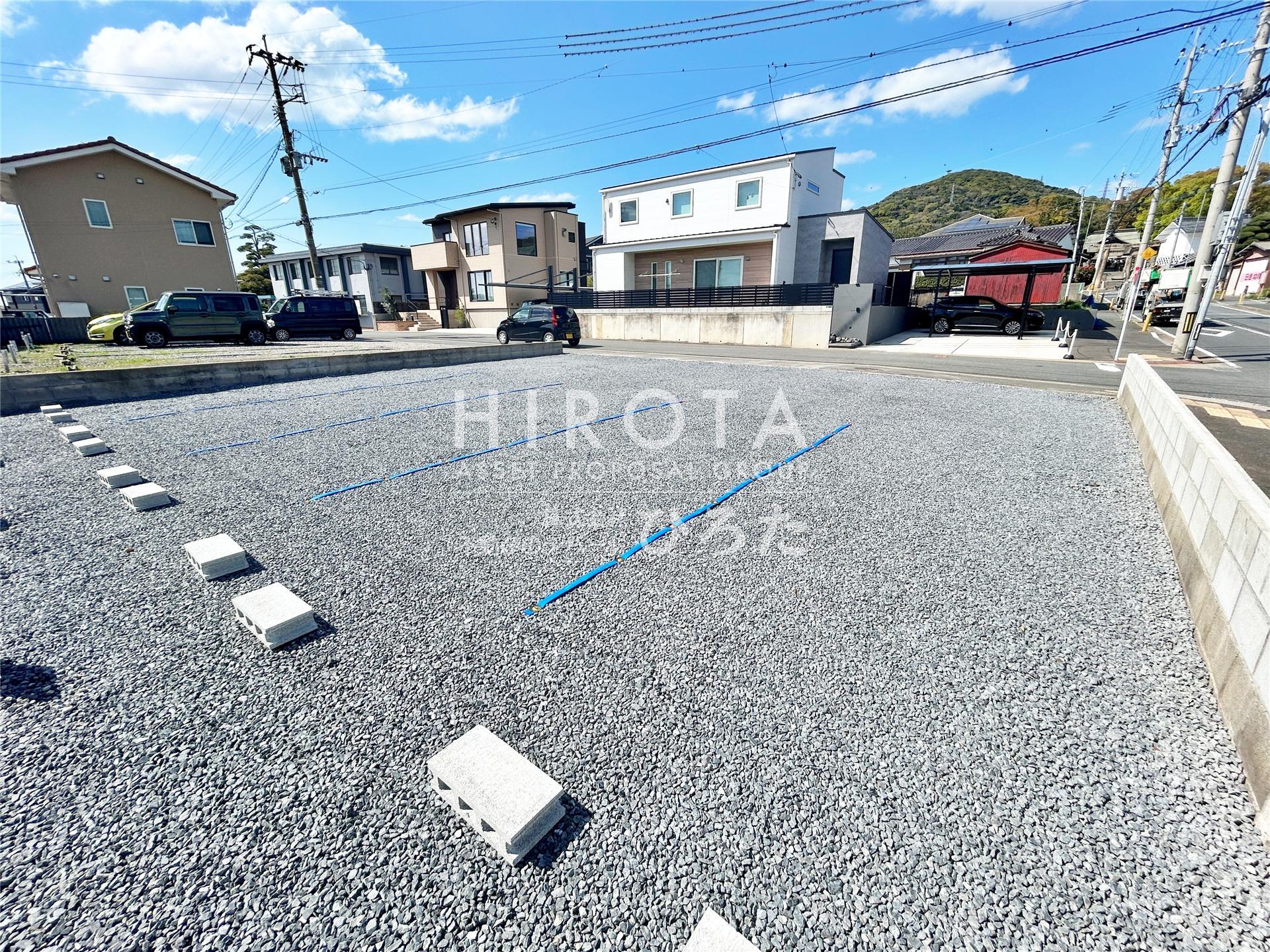 東二島3丁目月極駐車場の外観・駐車場イメージ3枚目