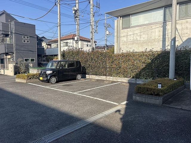 ＭＥＧＧ(21556)の外観・駐車場イメージ2枚目