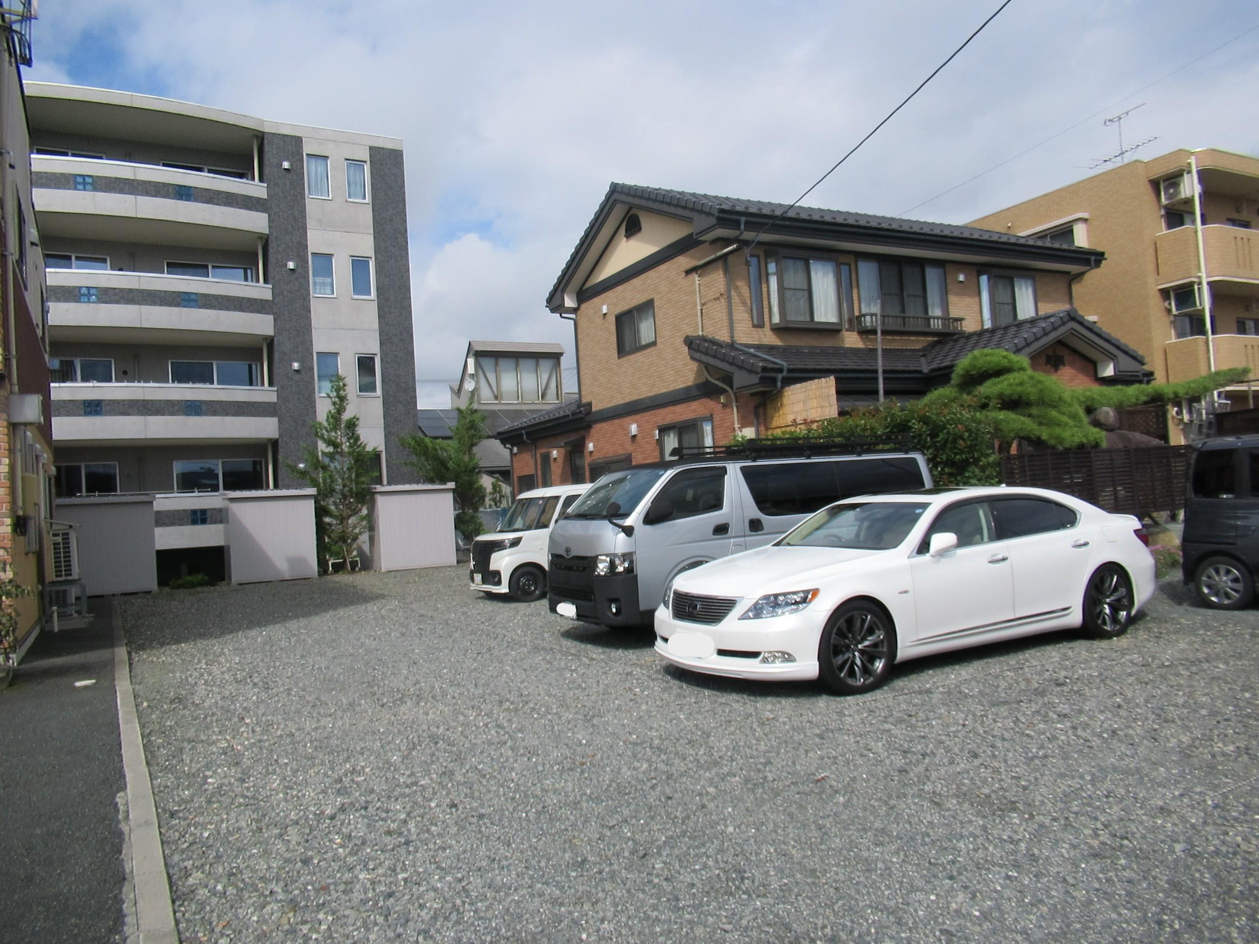 あきもと駐車場の外観・駐車場イメージ1枚目