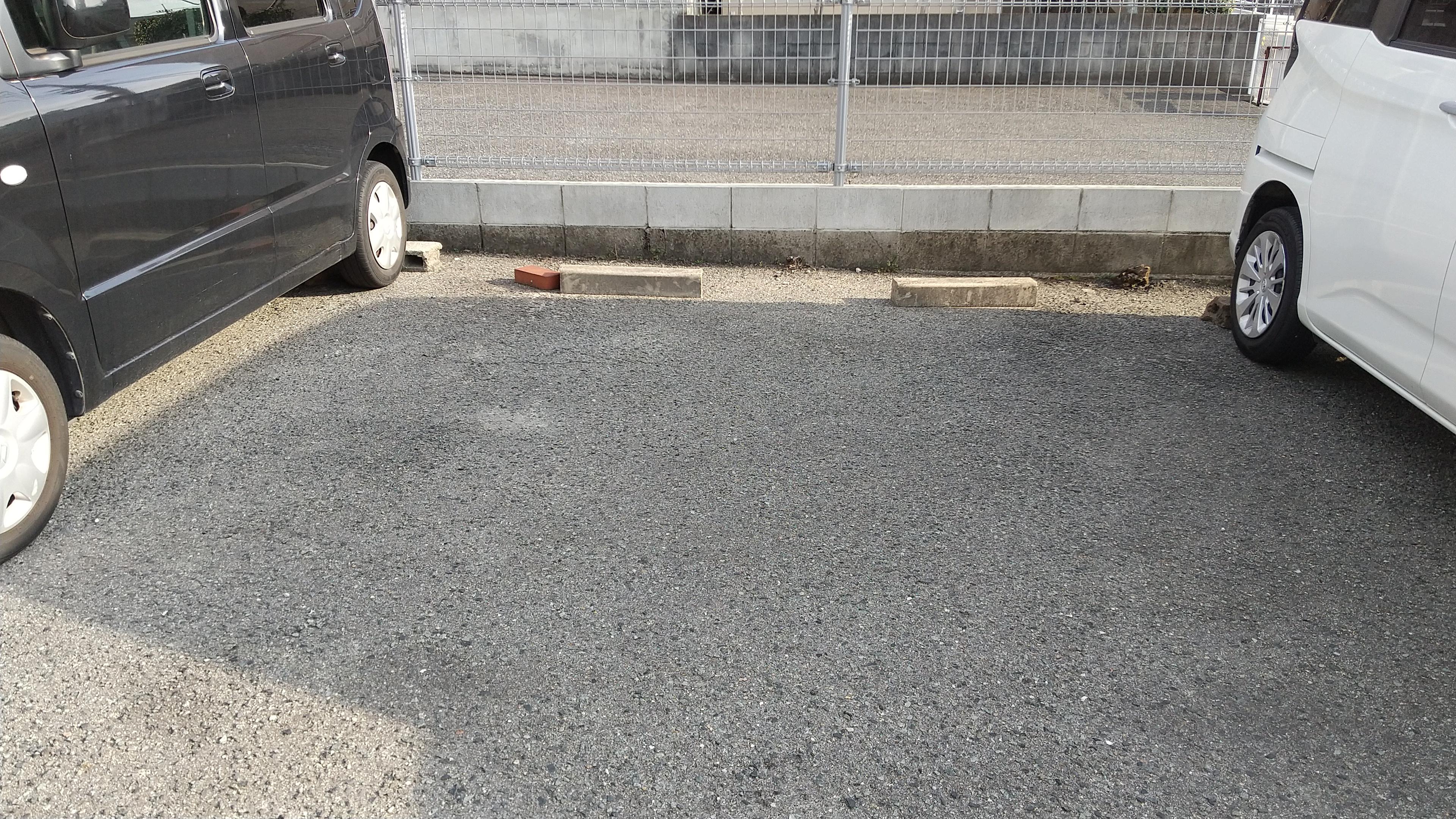 堀川町ガレージの外観・駐車場イメージ2枚目