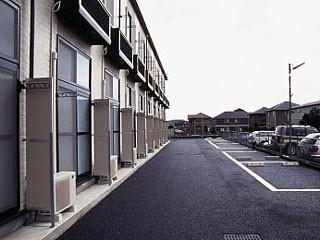 ヴァン(28551)の外観・駐車場イメージ1枚目