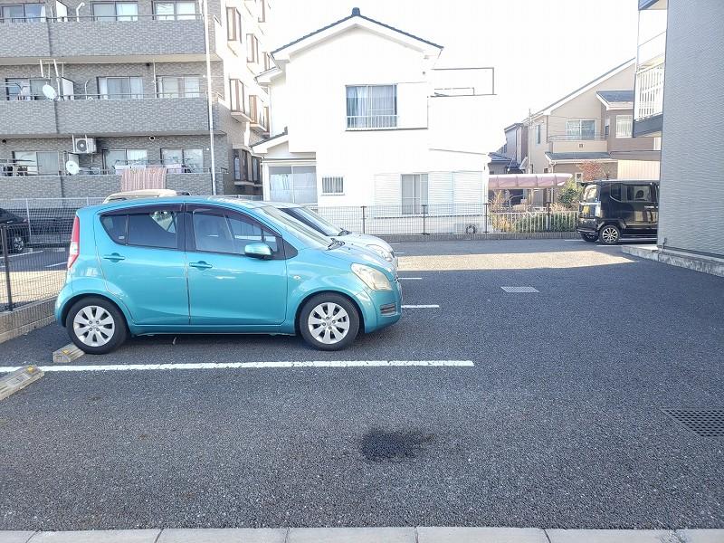 緑町(40052)の外観・駐車場イメージ1枚目