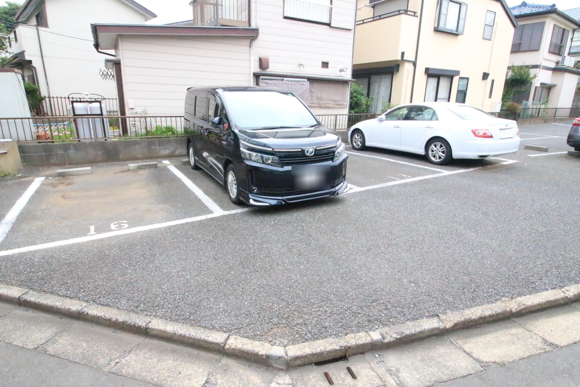 橋本第一駐車場の外観・駐車場イメージ2枚目