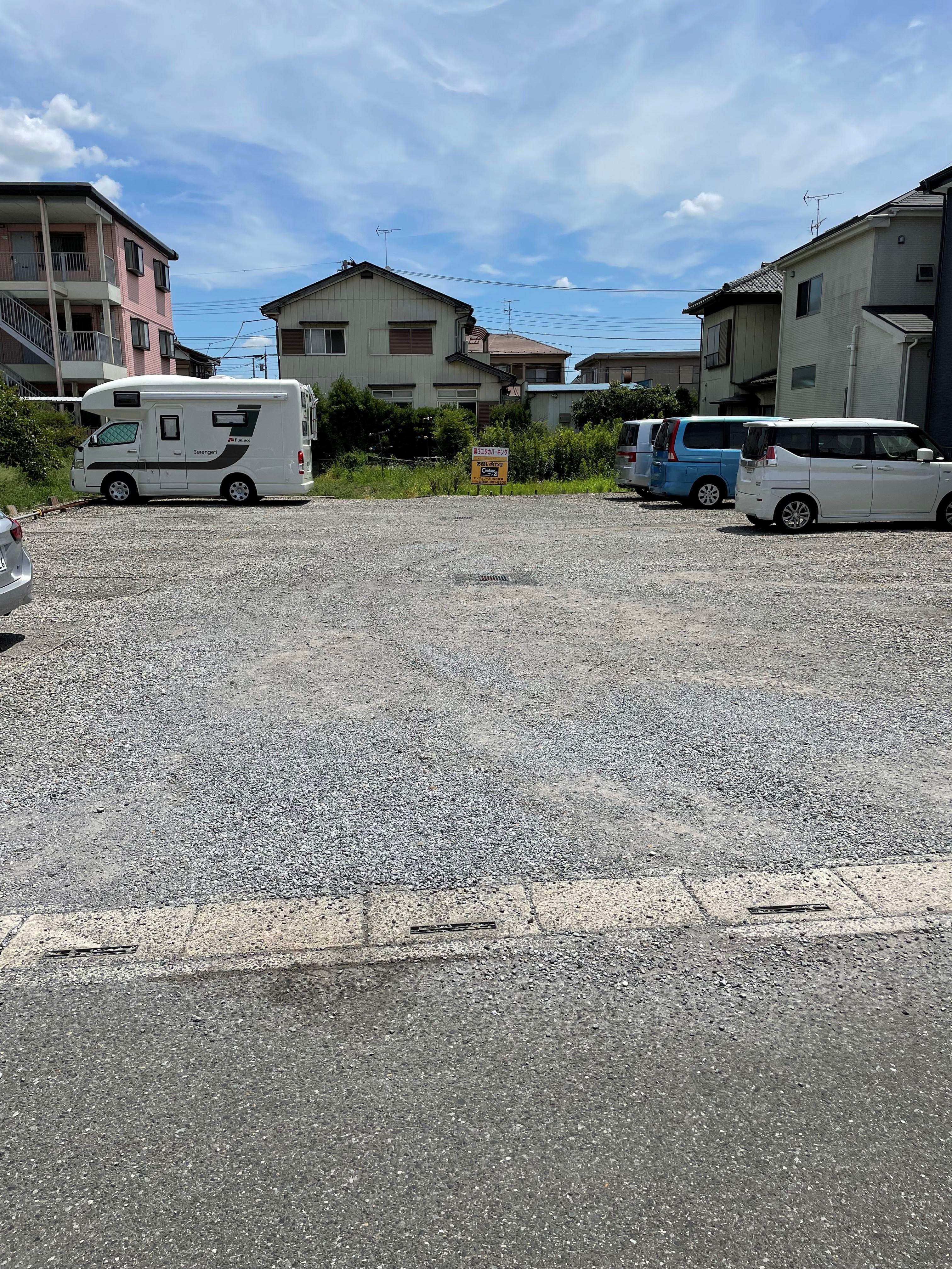第３ユタカパーキングの外観・駐車場イメージ1枚目