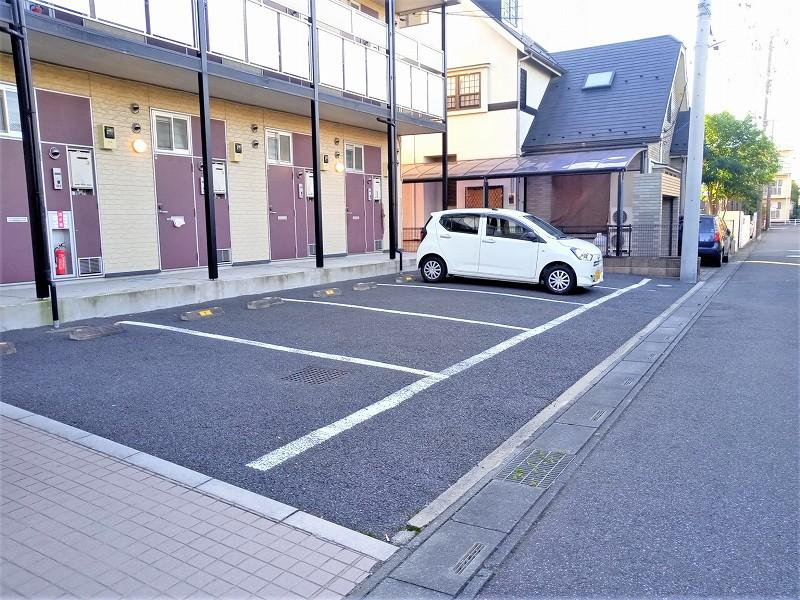 サラトガ(35247)の外観・駐車場イメージ1枚目