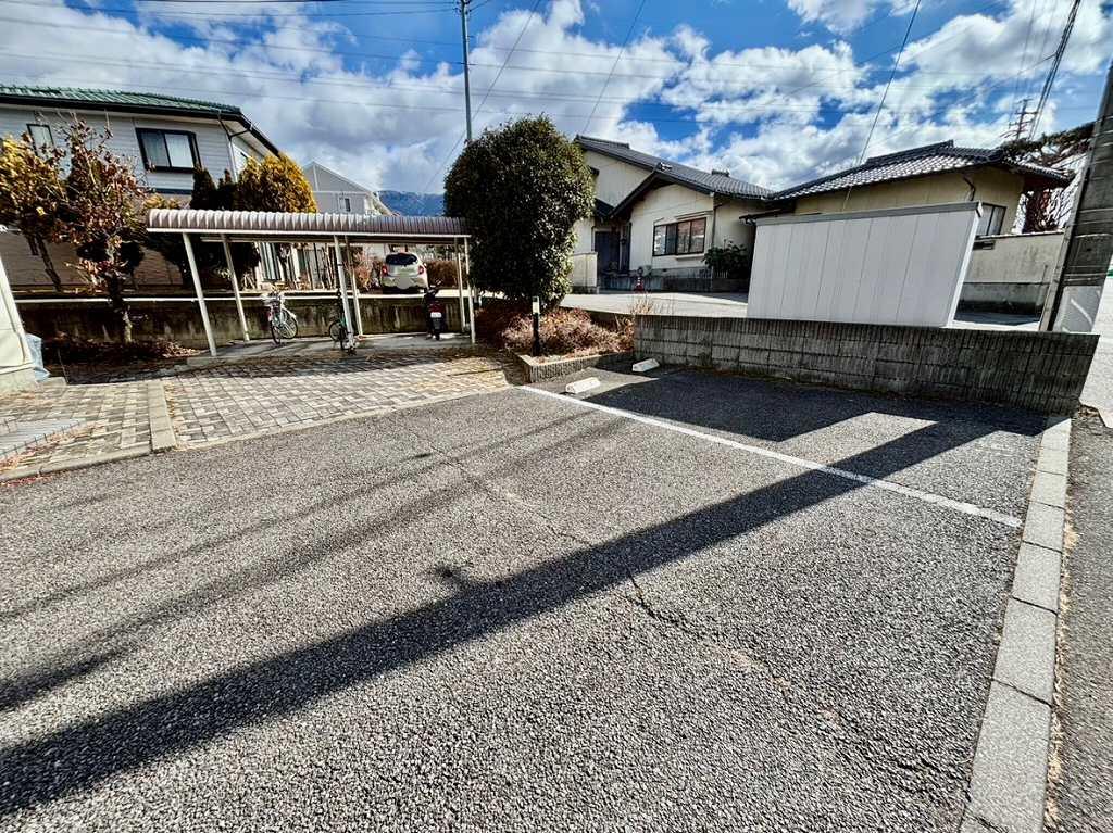 待夢(16808)の外観・駐車場イメージ1枚目