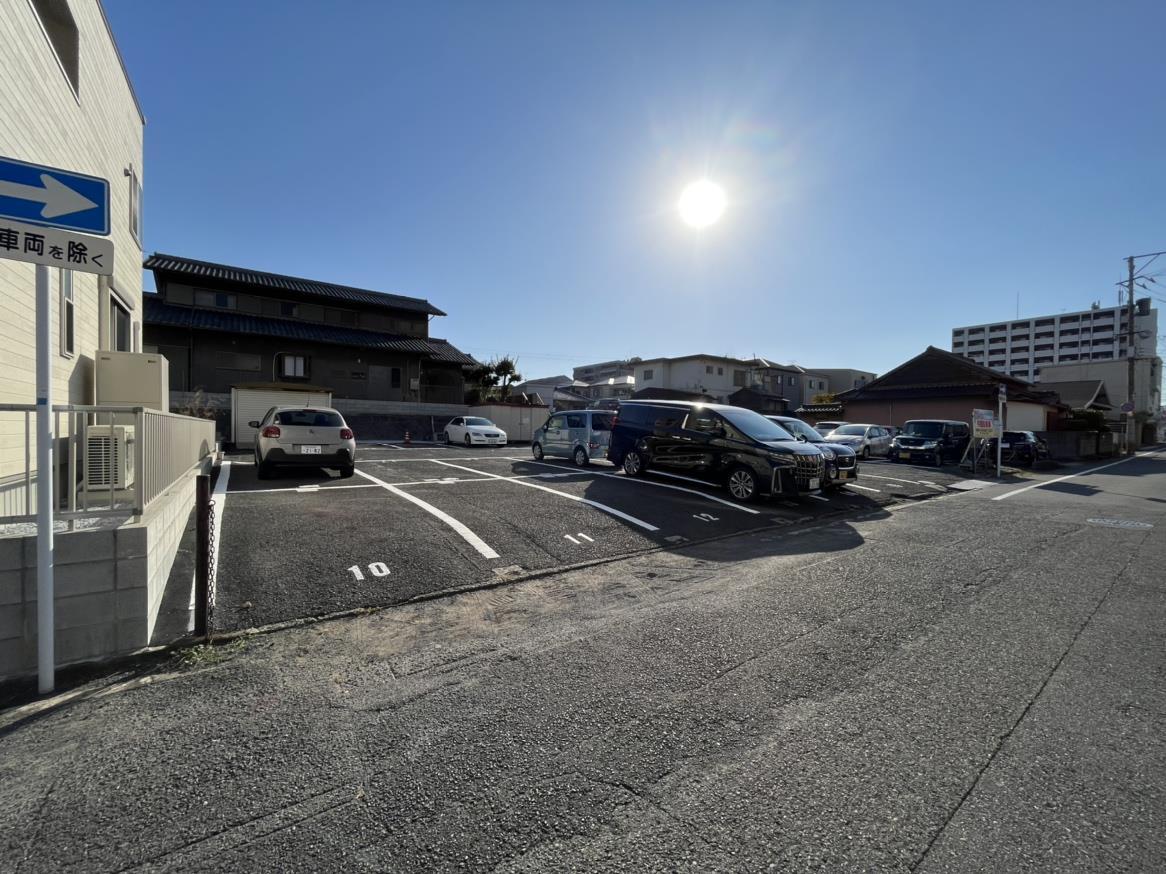南八千代ガレージの外観・駐車場イメージ2枚目