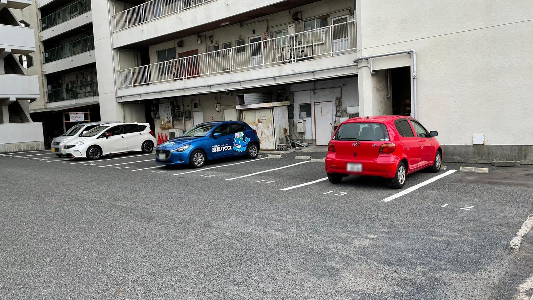 吉島駐車場の外観・駐車場イメージ2枚目
