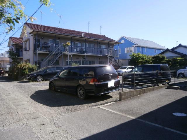 東中原岡本月極駐車場の外観・駐車場イメージ3枚目