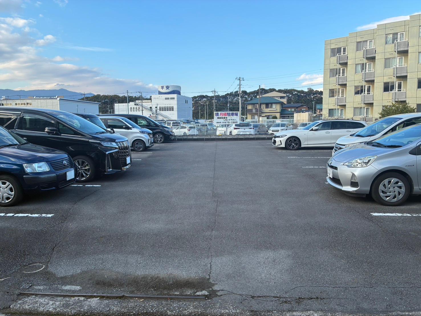 文教町1丁目駐車場の外観・駐車場イメージ3枚目