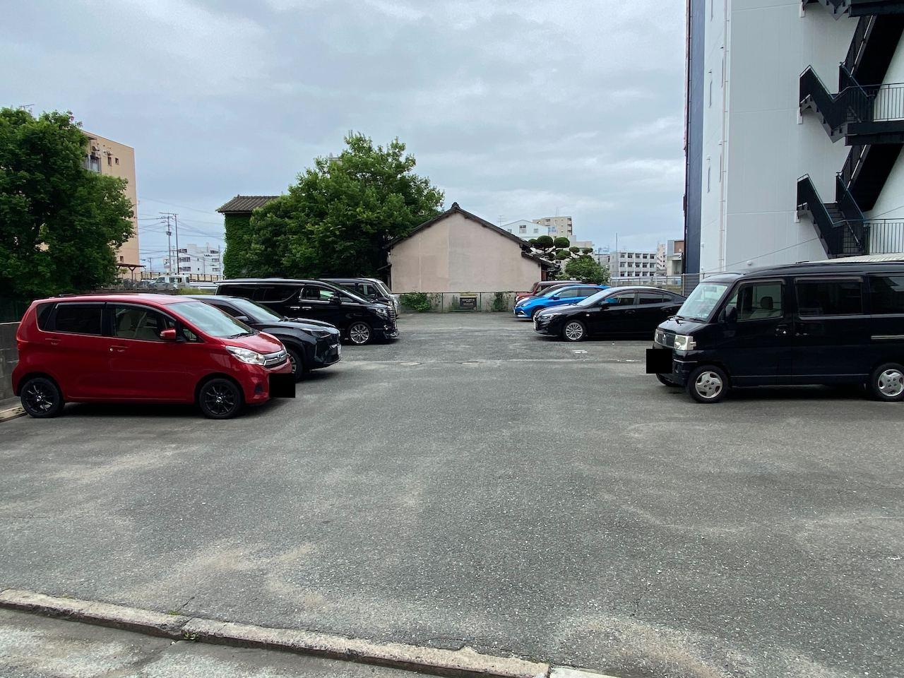 筥松山口月極駐車場の外観・駐車場イメージ1枚目