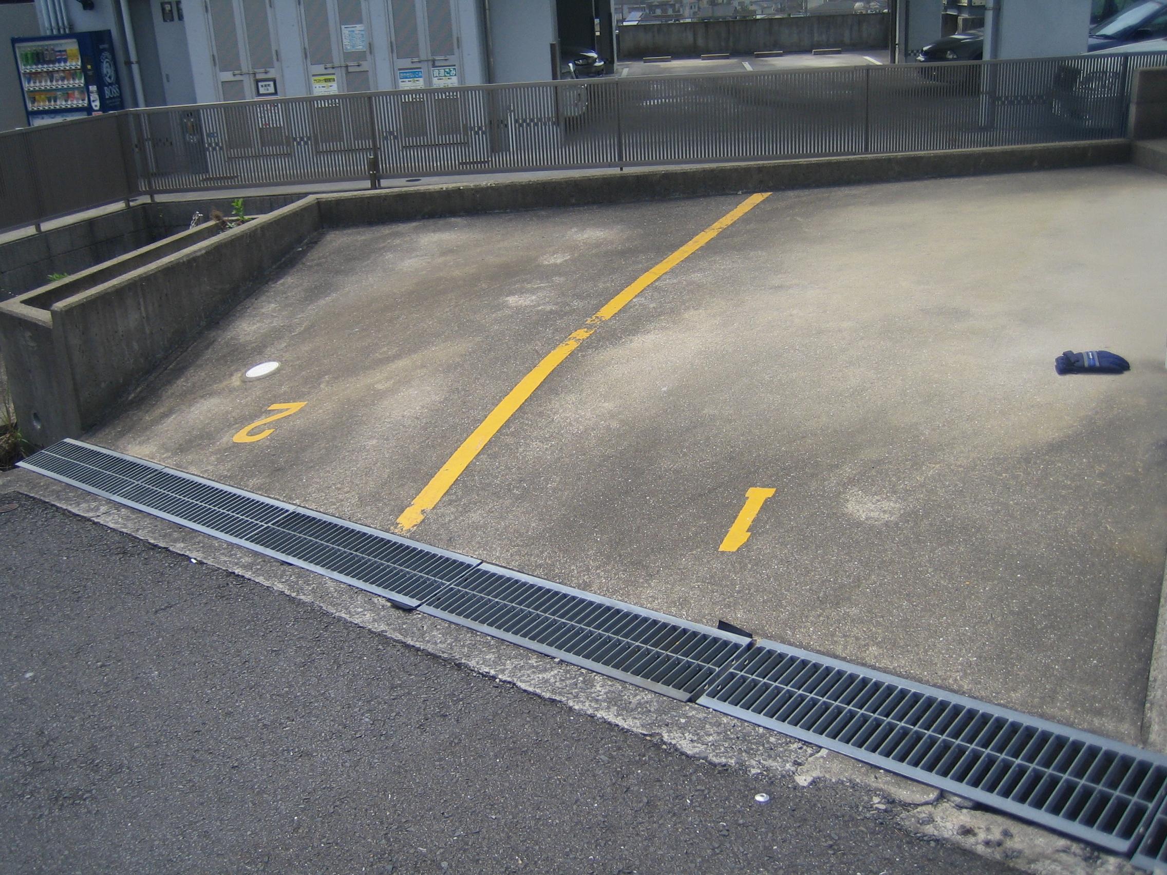 本原町東駐車場の外観・駐車場イメージ1枚目
