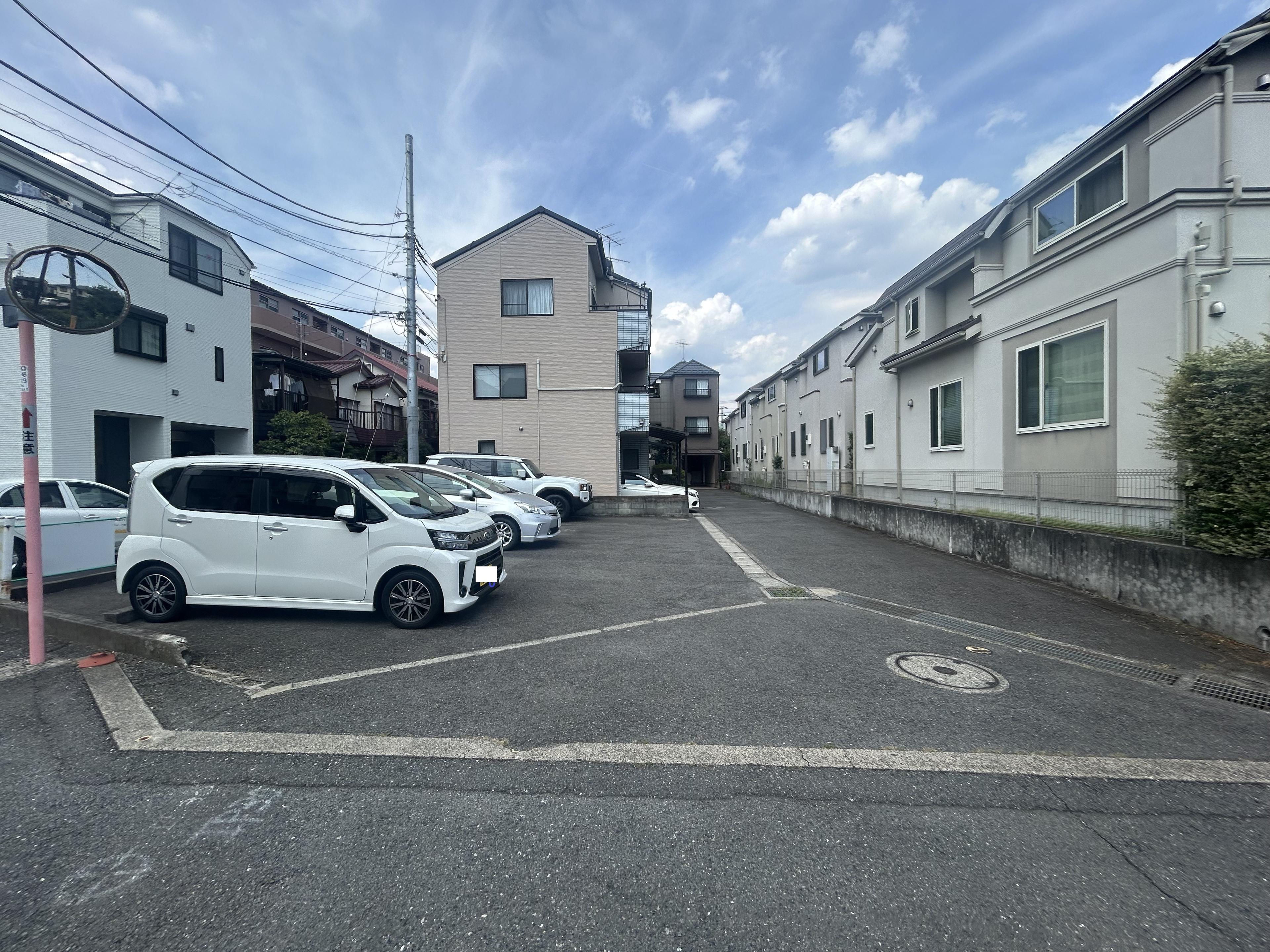 No.23駐車場の外観・駐車場イメージ1枚目