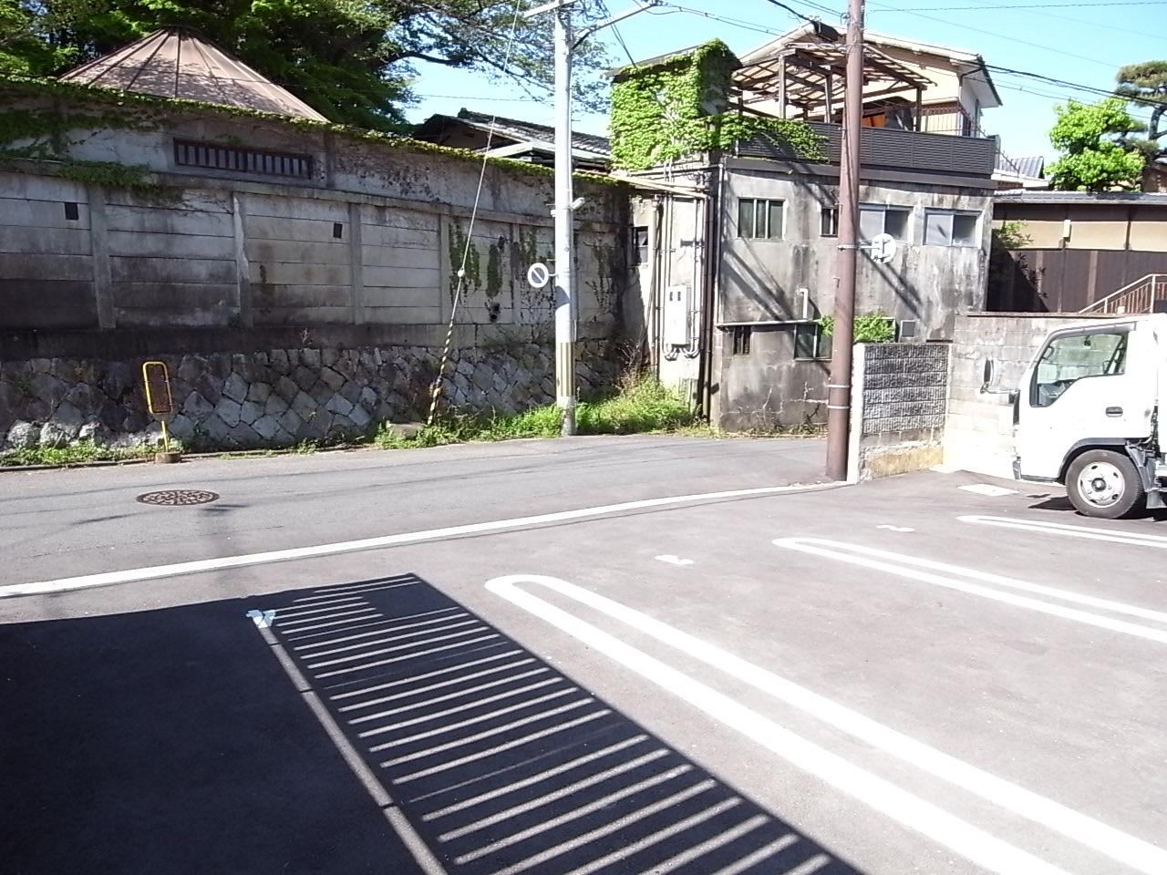 高台寺桝屋町ガレージの外観・駐車場イメージ2枚目