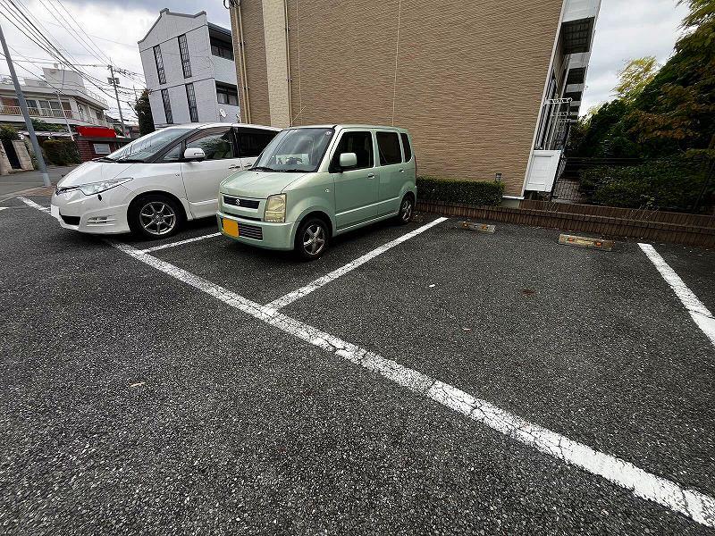 リッチＭ(39753)の外観・駐車場イメージ1枚目