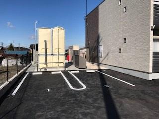 クレイノコスモ(56881)の外観・駐車場イメージ1枚目