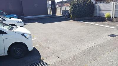 サンハイム(16549)の外観・駐車場イメージ1枚目