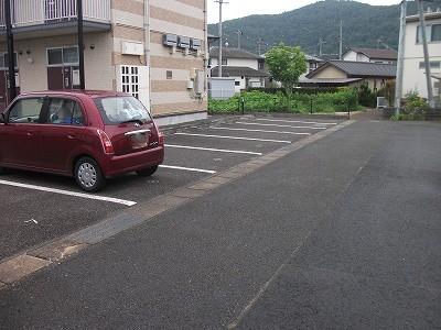 クレール本内(32434)の外観・駐車場イメージ1枚目