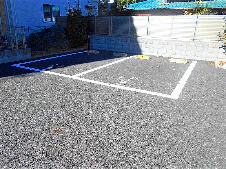 グラードＫ(54738)の外観・駐車場イメージ1枚目