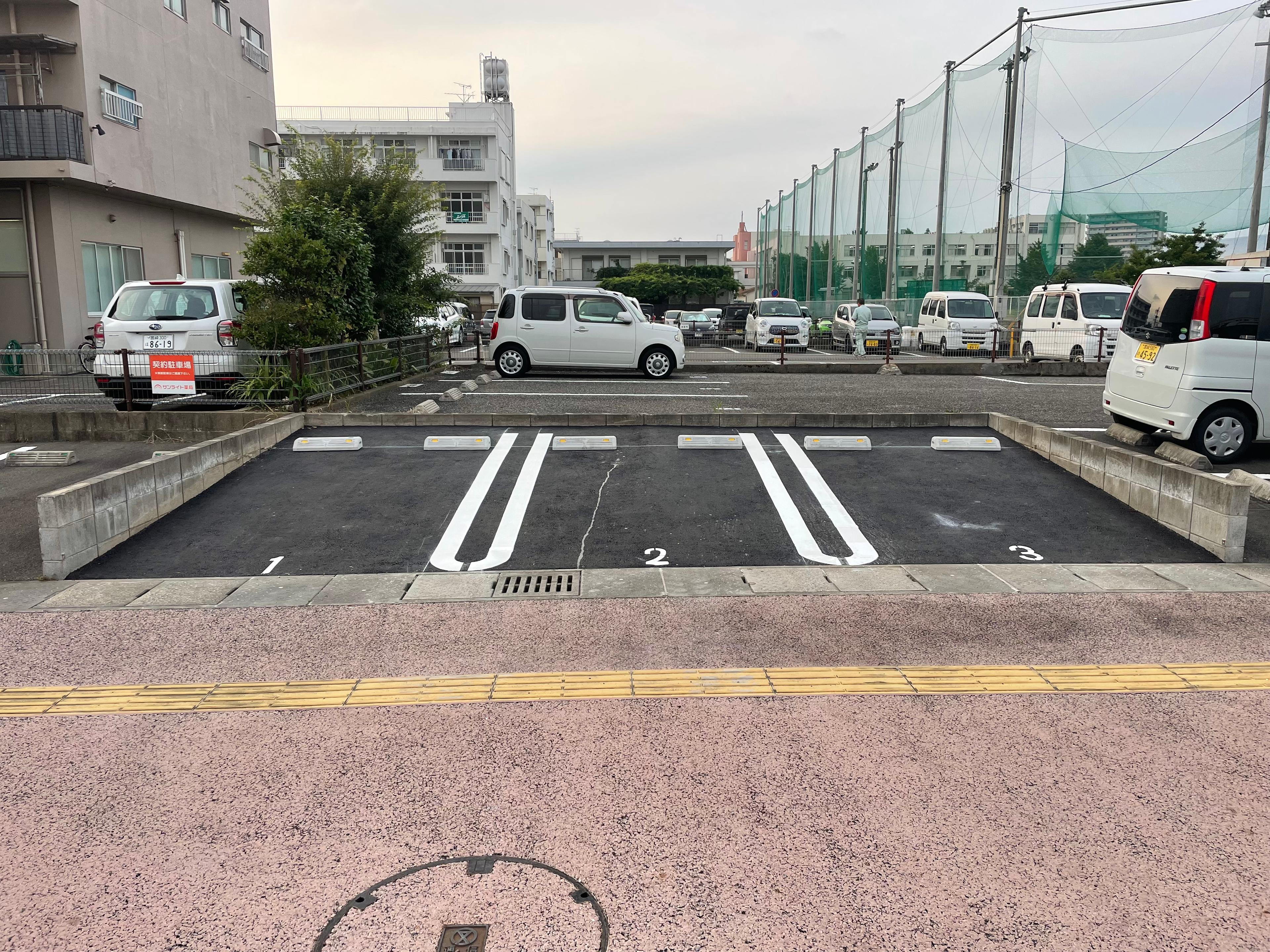 モータープール宮脇町の外観・駐車場イメージ1枚目