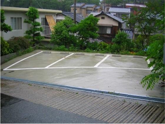 山の上町月極駐車場の外観・駐車場イメージ1枚目