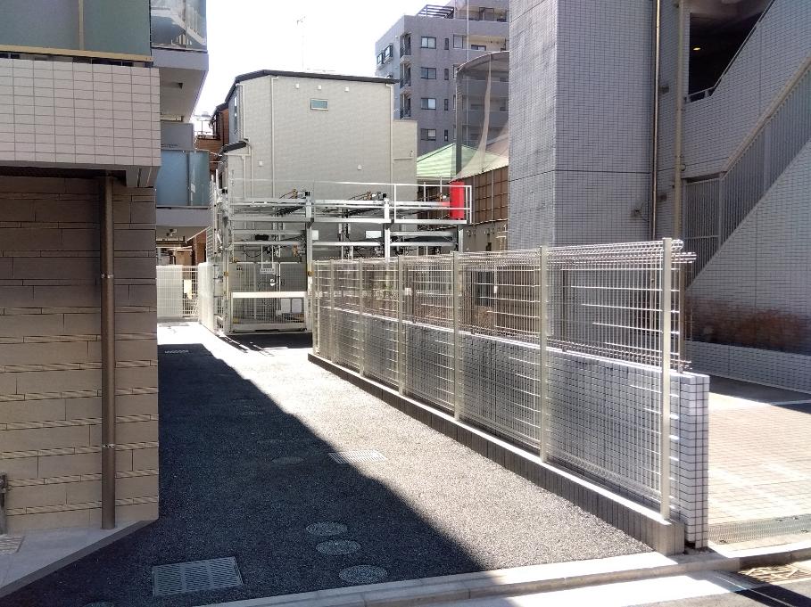 末吉町1丁目駐車場の外観・駐車場イメージ1枚目