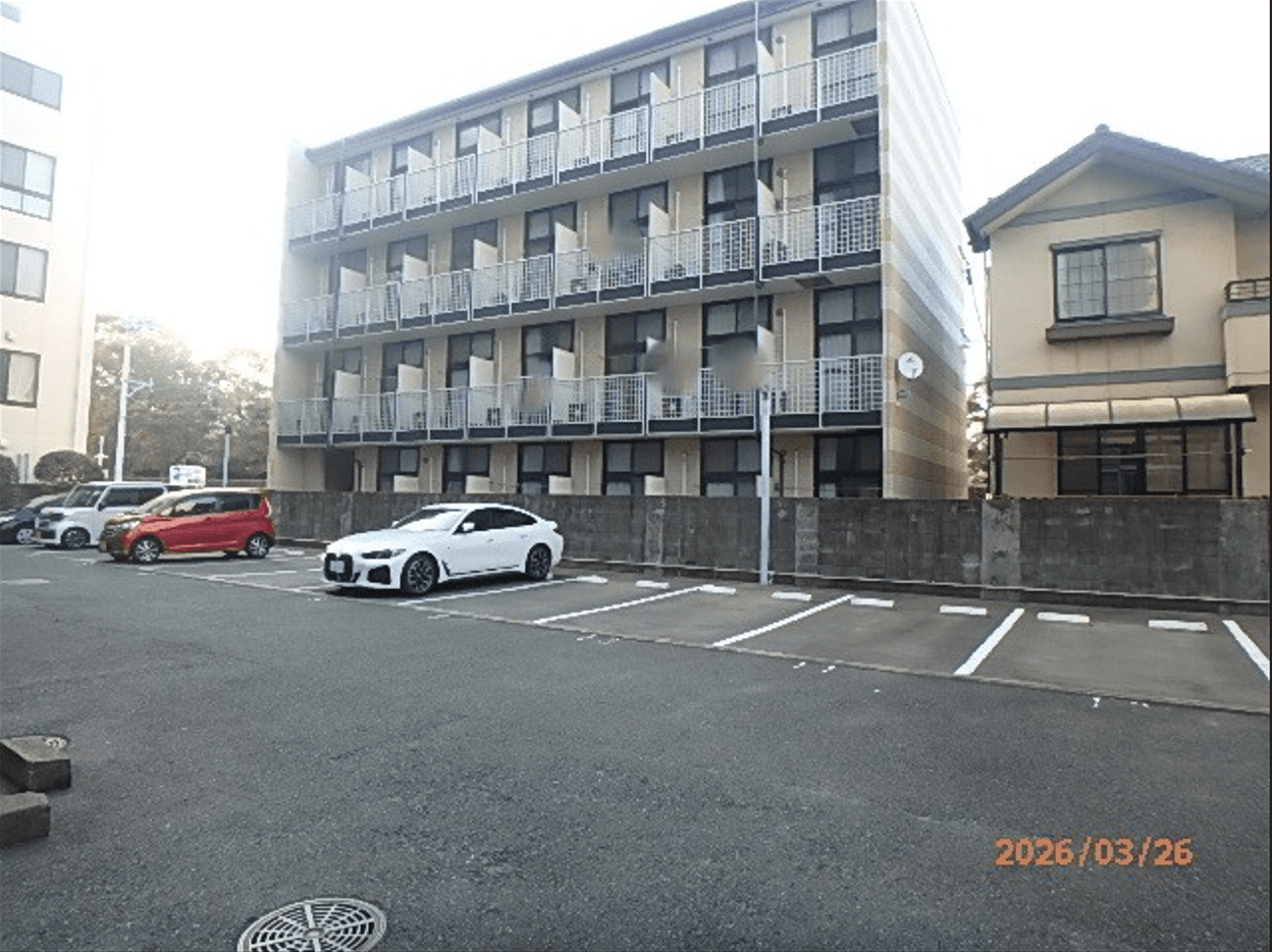 ラ・レジダンス・ド・福岡県庁前の外観・駐車場イメージ1枚目