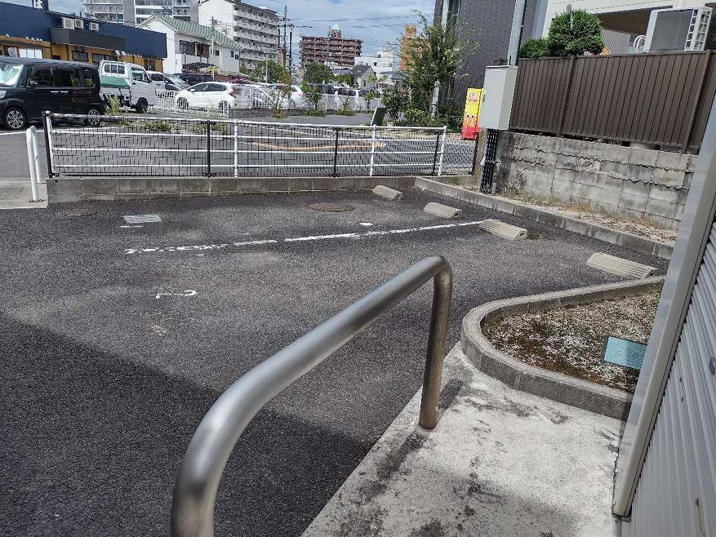 シイ　エス(32296)の外観・駐車場イメージ1枚目