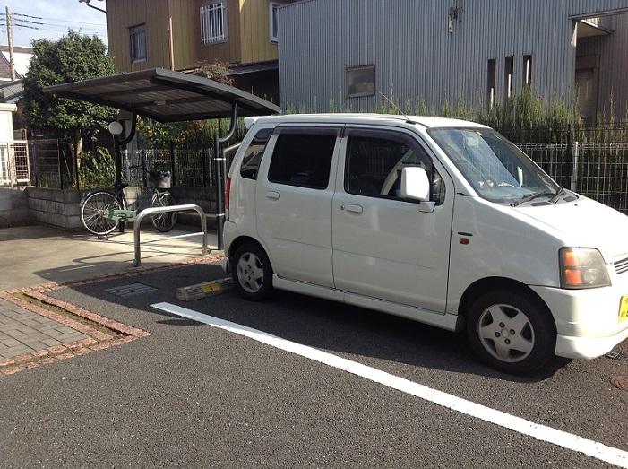 シエナ(48394)の外観・駐車場イメージ1枚目