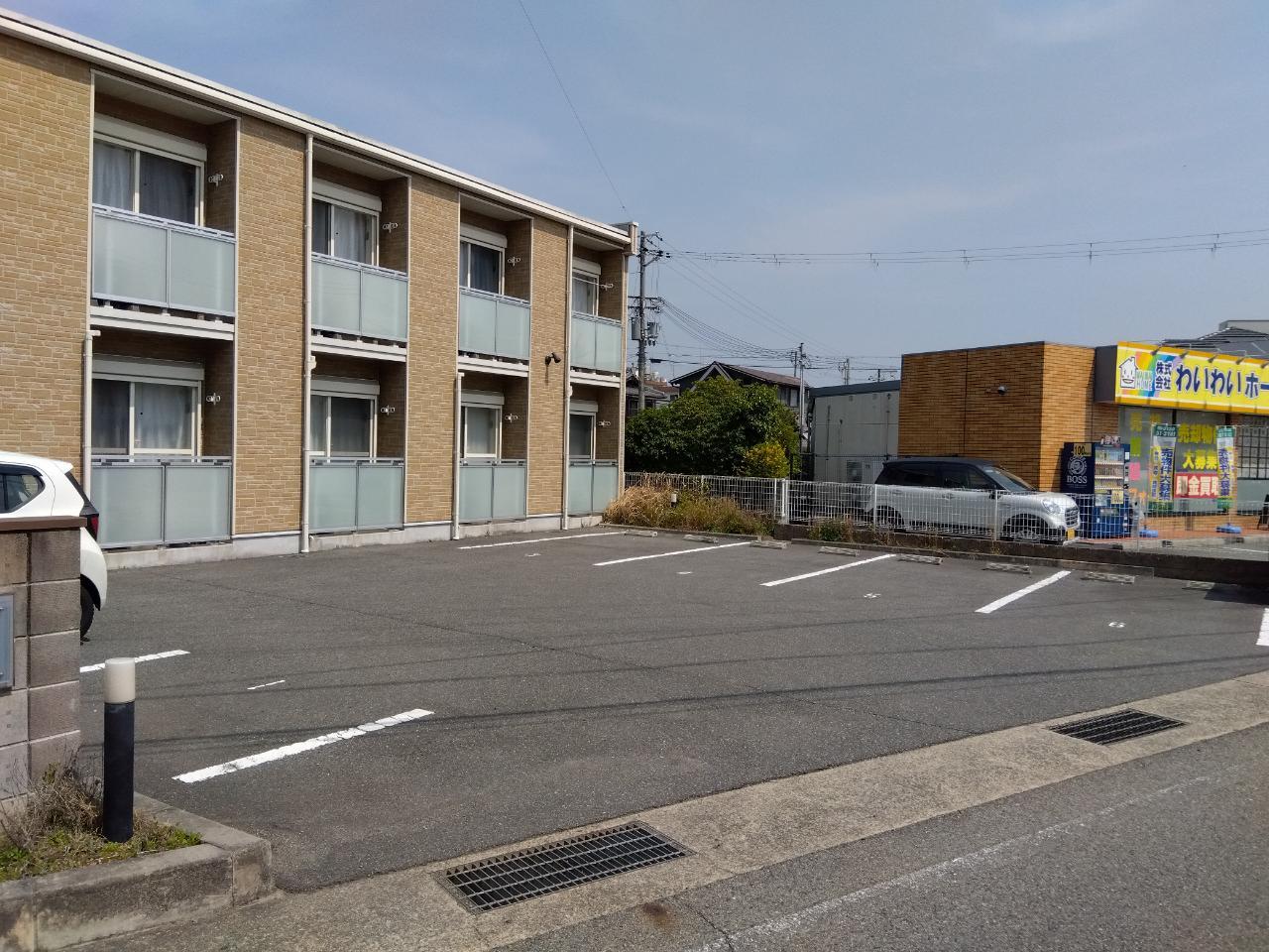 ソレーユ三木(55331)の外観・駐車場イメージ1枚目