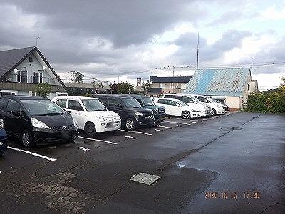 ウッド　ヴィレッジ(27958)の外観・駐車場イメージ1枚目