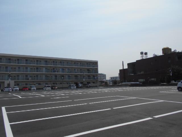 常滑新開町の外観・駐車場イメージ2枚目
